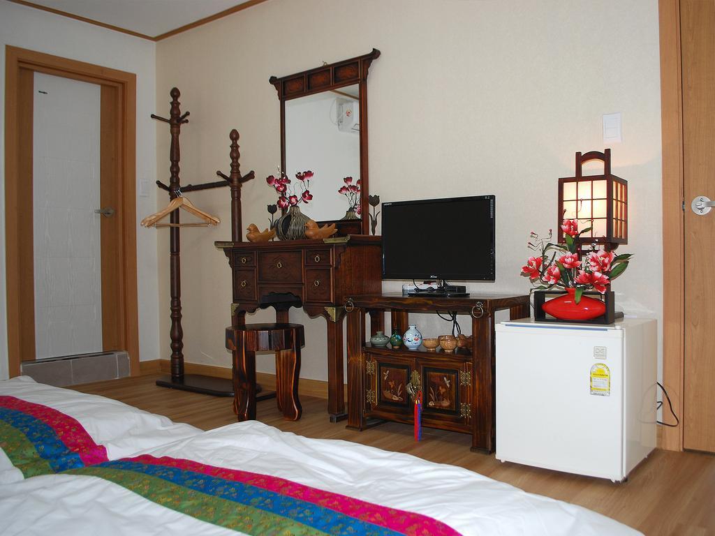 Mago Guesthouse Сеул Стая снимка
